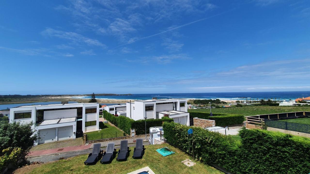 Modern 4 Double Bedroom Villa With Pool / Garden Valdovino Bagian luar foto