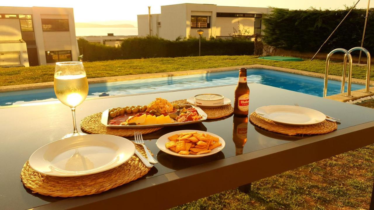 Modern 4 Double Bedroom Villa With Pool / Garden Valdovino Bagian luar foto